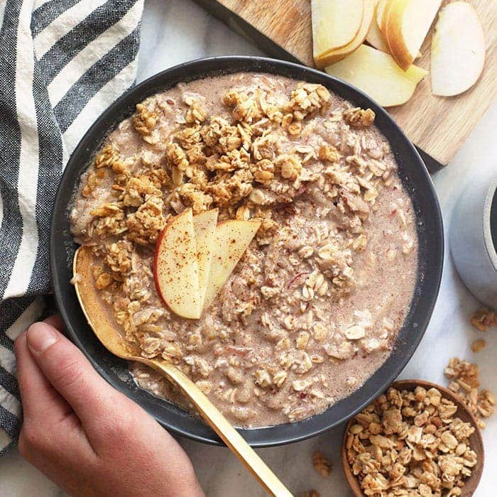 Apple Cinnamon Overnight Oats – Fit Foodie Finds Apple Cinnamon Overnight Oats – Fit Foodie Finds